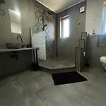 Maison d'hôtes Monstera Iii - Industrial Kolín