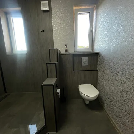 Guest house Monstera Iii - Industrial Kolin